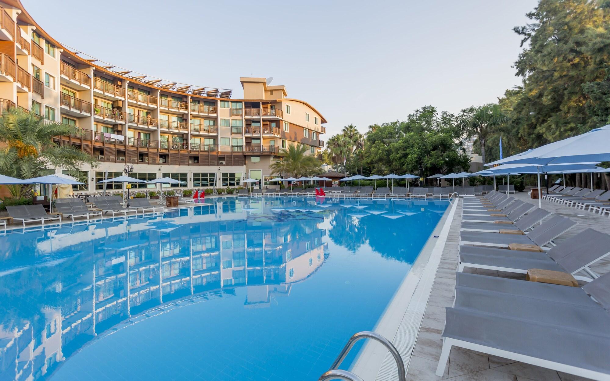 קונאקלי Club Dem Spa & Resort Hotel מראה חיצוני תמונה